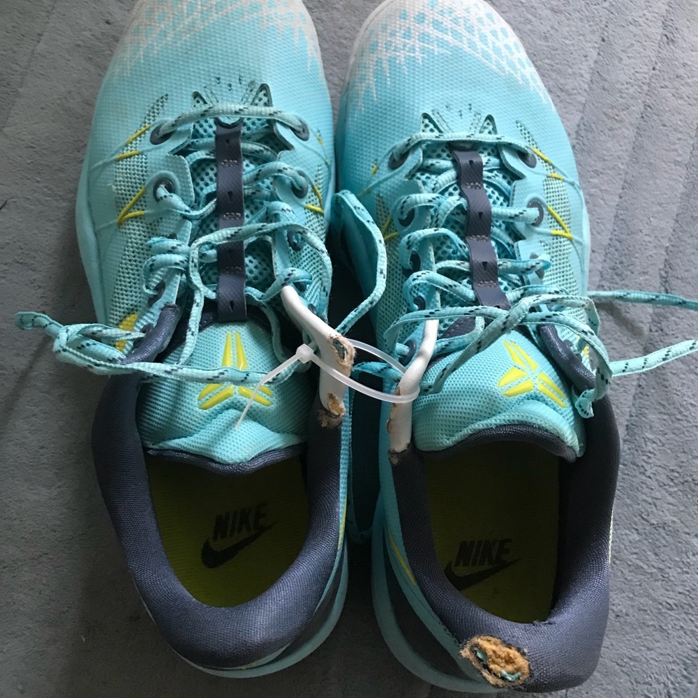 Kobe venemon 4 size 10.5